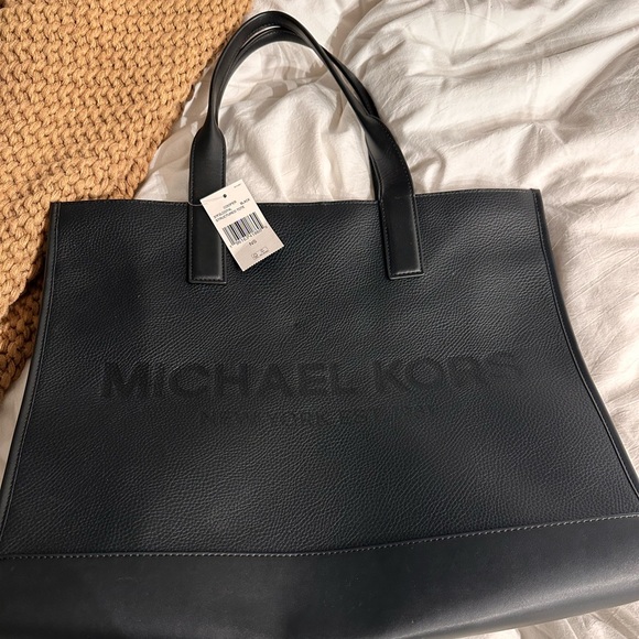 Michael Kors Cooper Structured Tote - Picture 1 of 3
